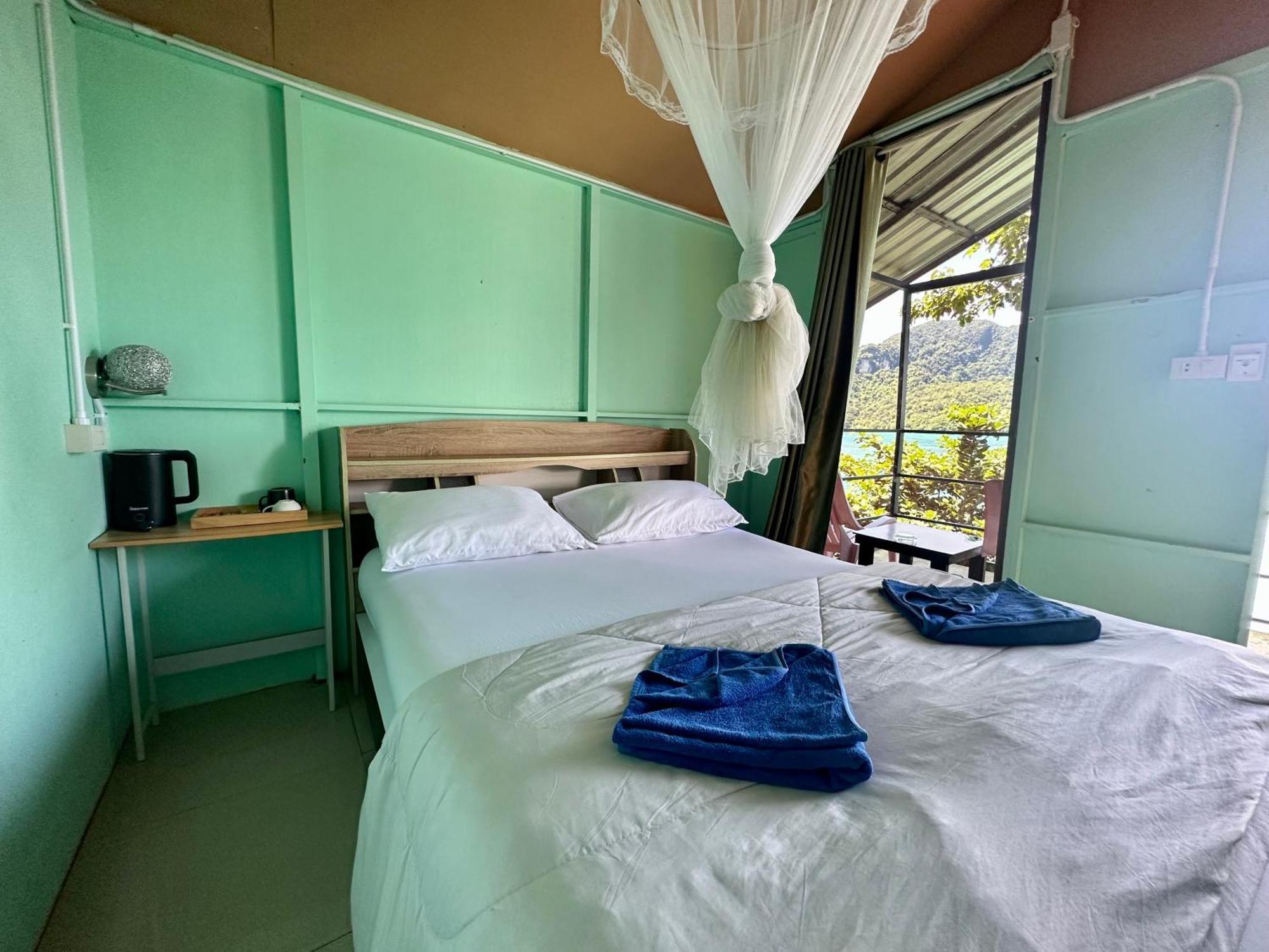 Phi Phi Seaside Bungalow מראה חיצוני תמונה