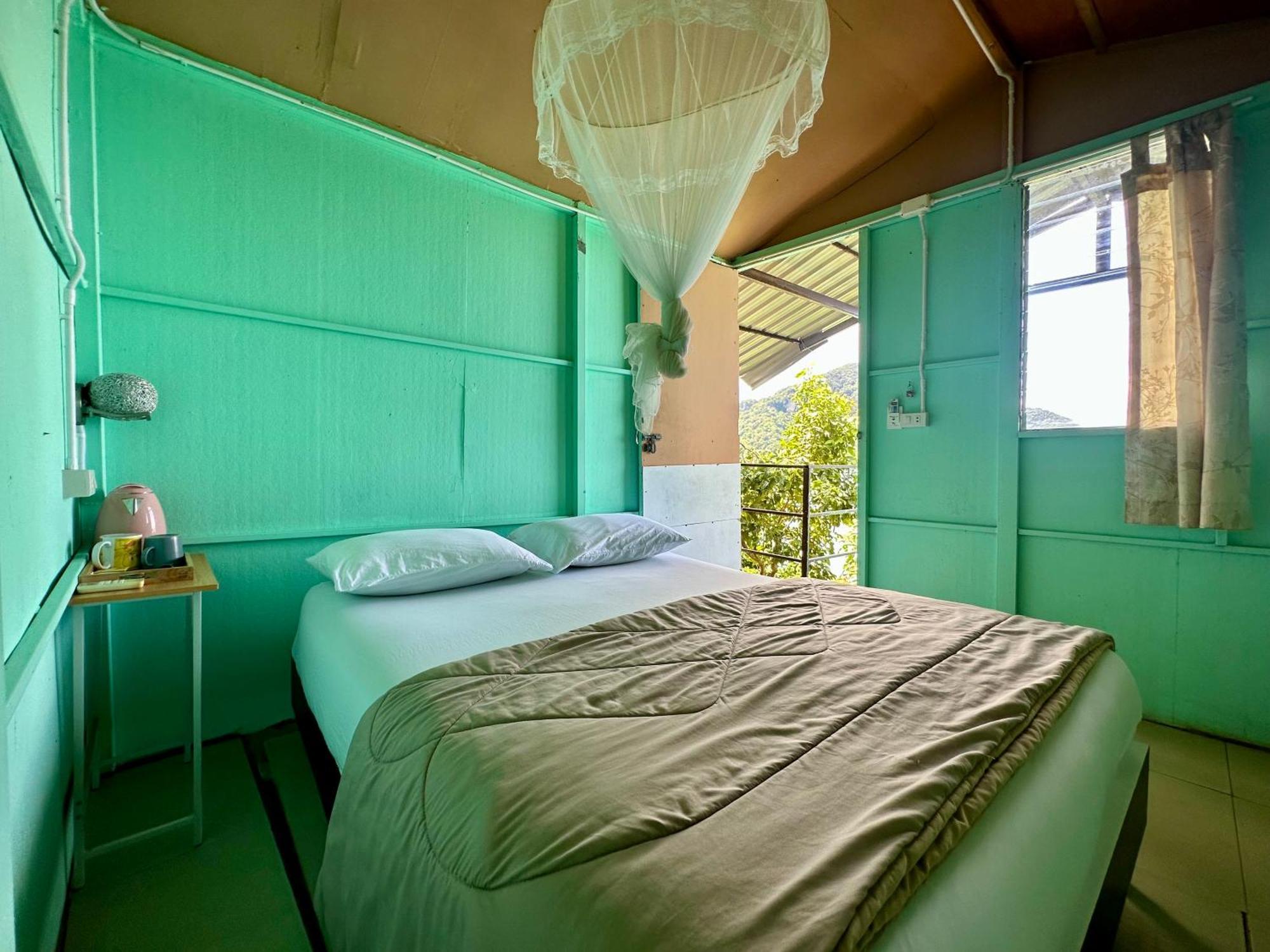 Phi Phi Seaside Bungalow מראה חיצוני תמונה
